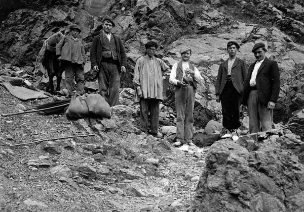 Au Port de Vénasque : Espagnols allant travailler en France