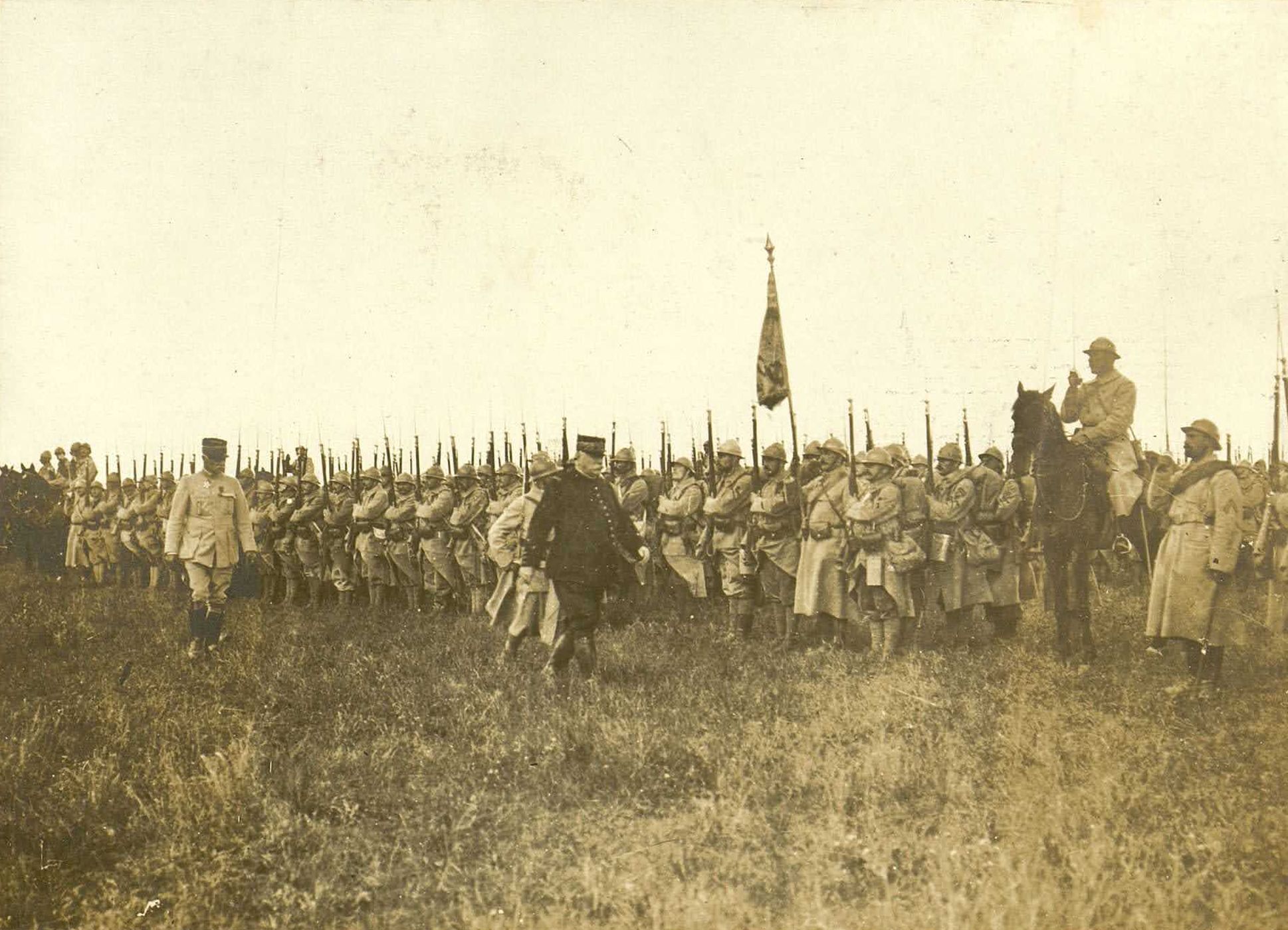 une armée revue par un général