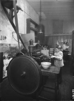 Dans les ateliers de la Librairie de France