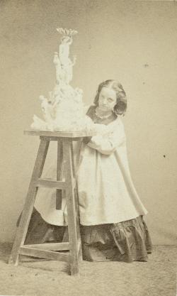 Hélène Bertaux, sculptrice, vue par Étienne Carjat
