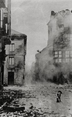 un témoignage humain sur les destructions survenues lors des raids aériens allemands