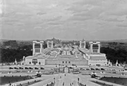 Esplanade des Invalides, 1925