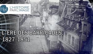 BARRICADES RUE SAINT-MAUR. AVANT L'ATTAQUE, 25 JUIN 1848. Auteur : THIBAULT