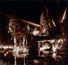 Le temple d'Angkor et le bassin de la Guadeloupe.