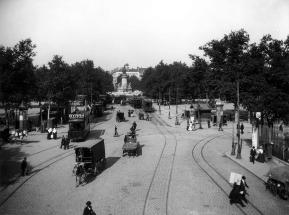 Lyon. Vue générale de la place Carnot.