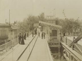 Exposition universelle de 1900, trottoir roulant, station du pont de l'Alma