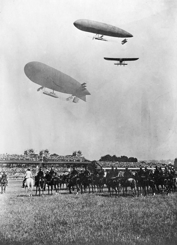 Revue du 14 juillet