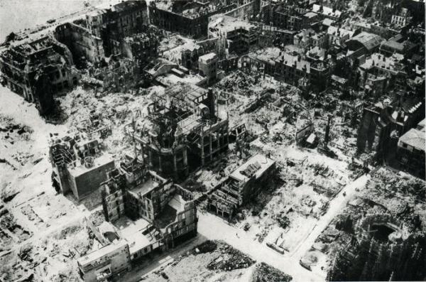 Rouen et ses ruines