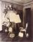 Intérieur de Mr F., Négociant : atelier de Madame.